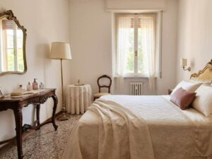 Letto elegante con luce naturale e.mybatis蛋白涉及的基因或因子有哪些？