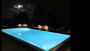 Piscina Luminescente Notturna